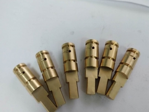 非標定制加工件